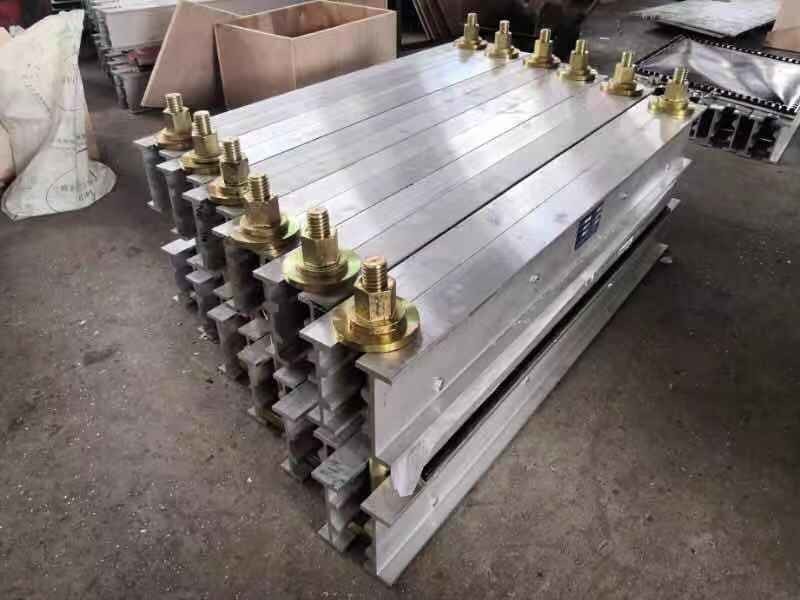 vulcanizing machine for conveyor belt